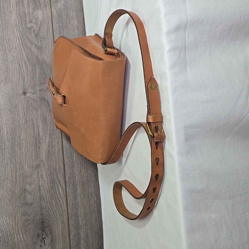 Madewell tan Leather Crossbody Shoulder Bag - Picture 5 of 12
